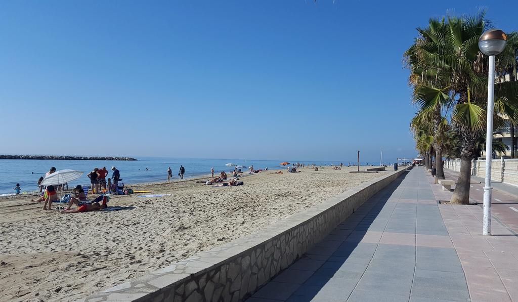 Apartamentos Turisticos Augustus Cambrils Zewnętrze zdjęcie
