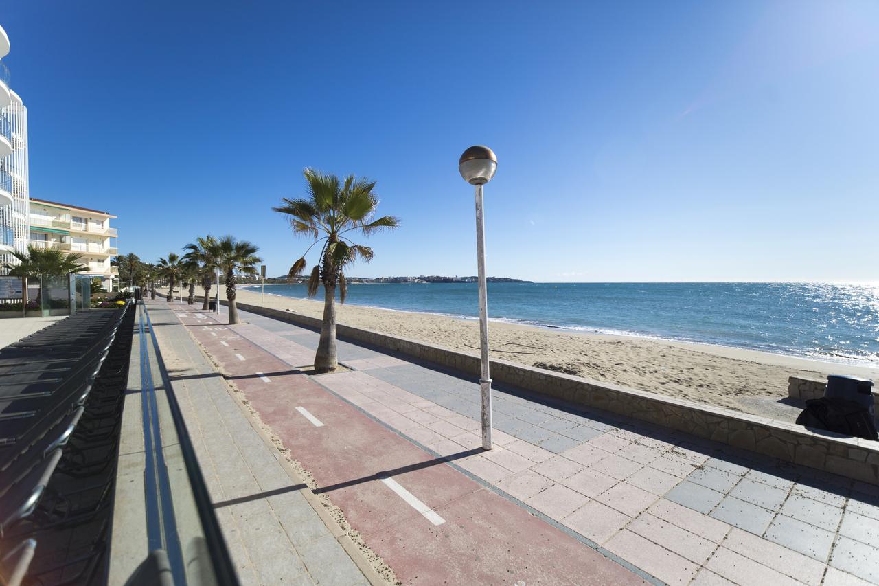 Apartamentos Turisticos Augustus Cambrils Zewnętrze zdjęcie