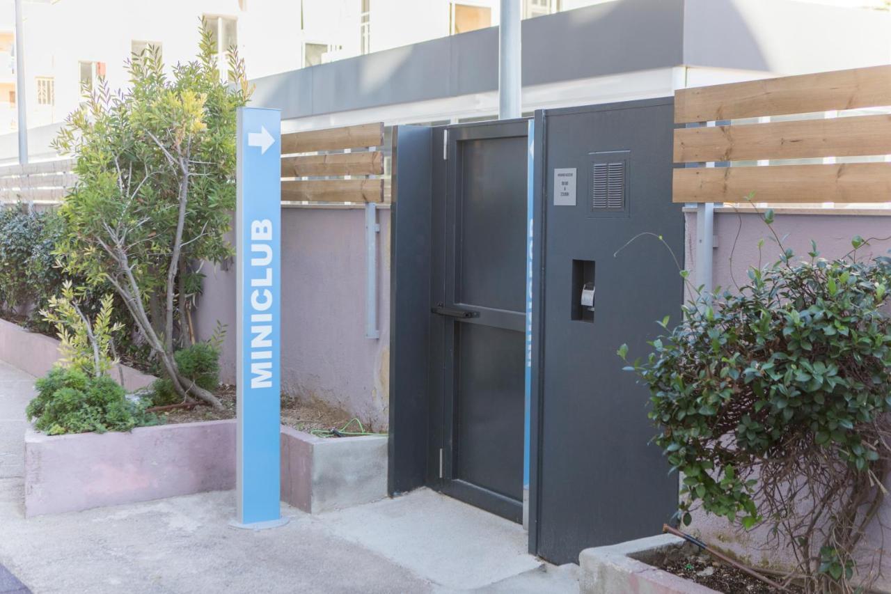 Apartamentos Turisticos Augustus Cambrils Zewnętrze zdjęcie