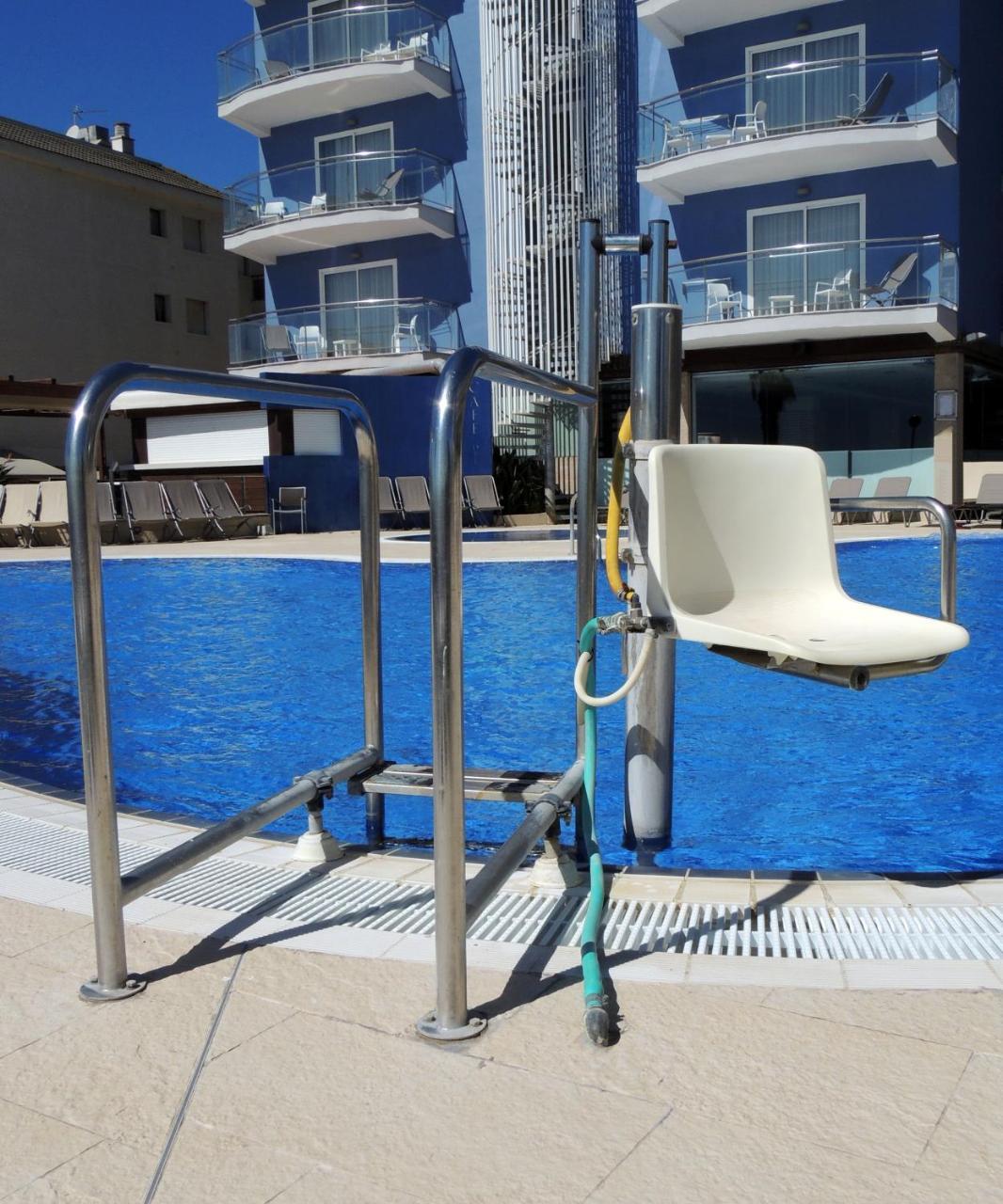 Apartamentos Turisticos Augustus Cambrils Zewnętrze zdjęcie